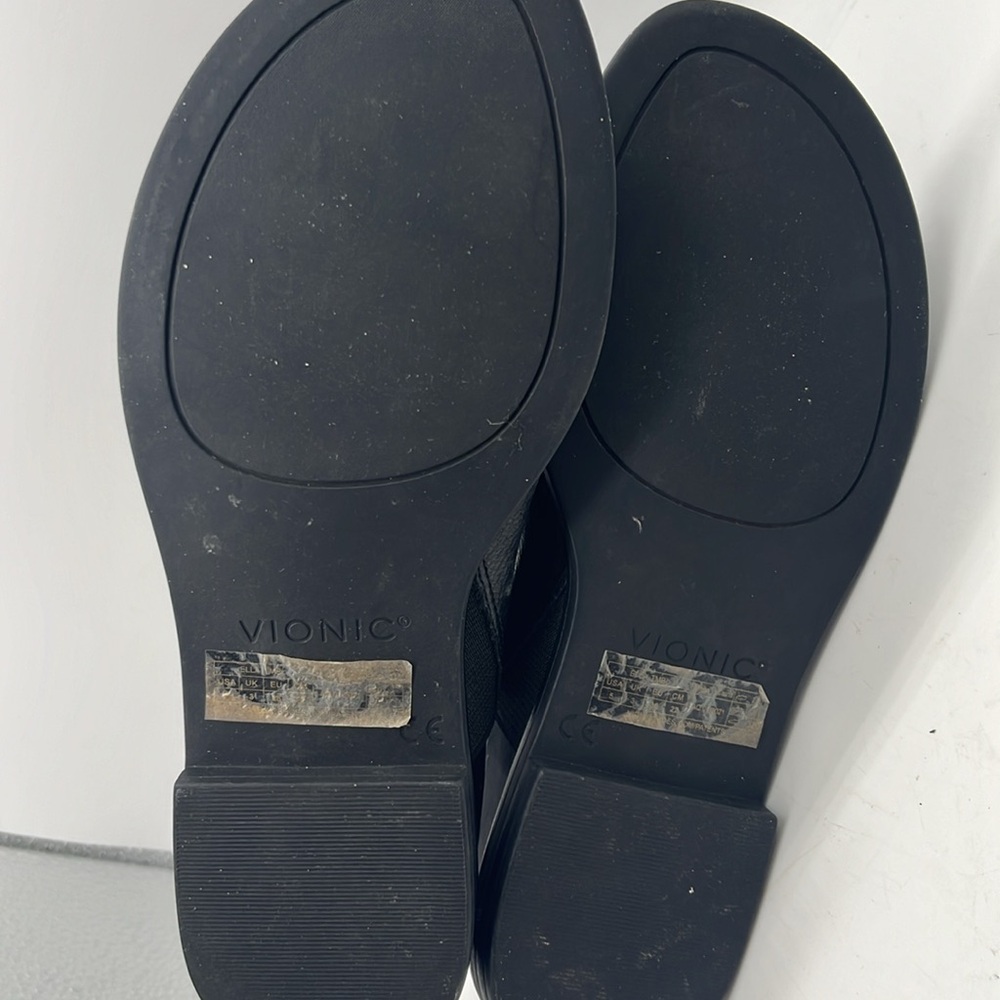 Vionic leather Sz 5 sandal’s EUC black - Picture 5 of 10